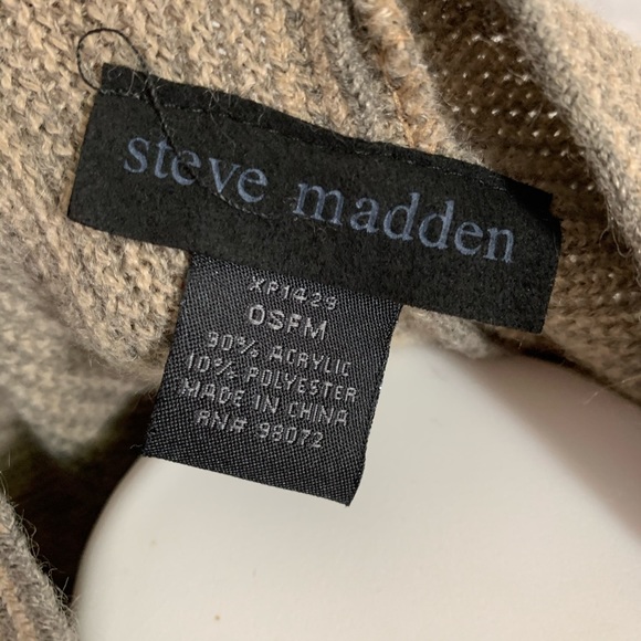 🐾Steve Madden🐱 - Picture 2 of 2